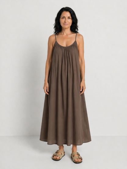 VICTORIA | ROCHIE MAXI CU LINIE FLUIDĂ